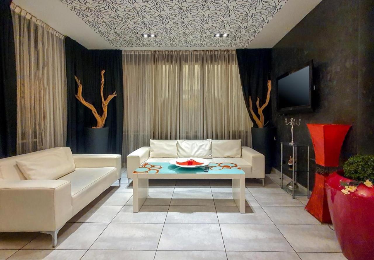 Coelho Boutique Hotel Gatteo a Mare Bagian luar foto