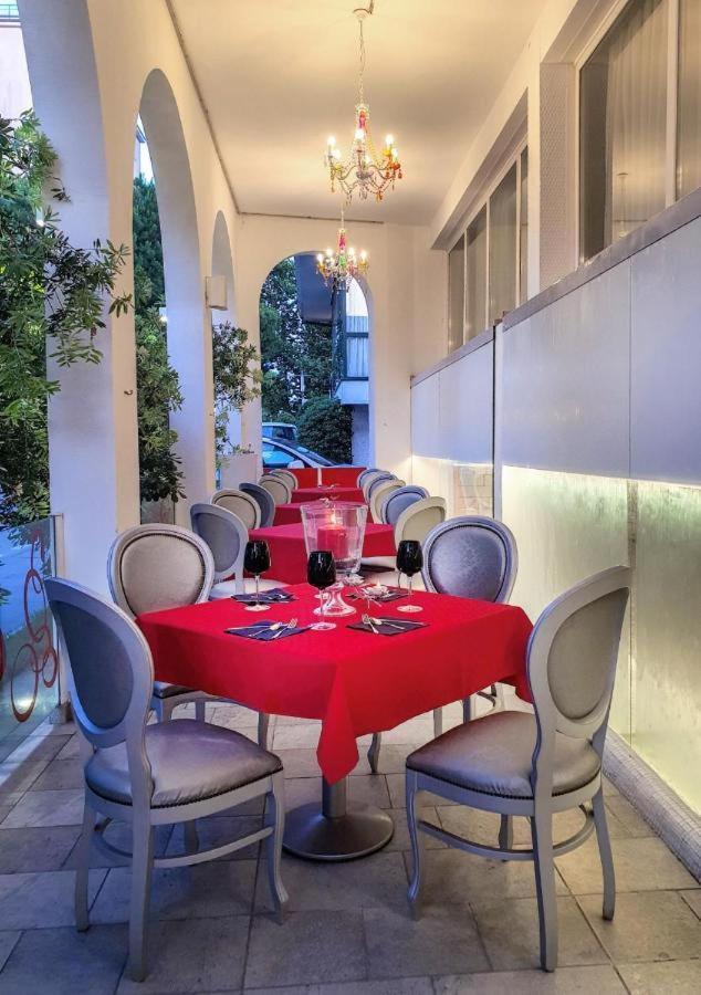 Coelho Boutique Hotel Gatteo a Mare Bagian luar foto
