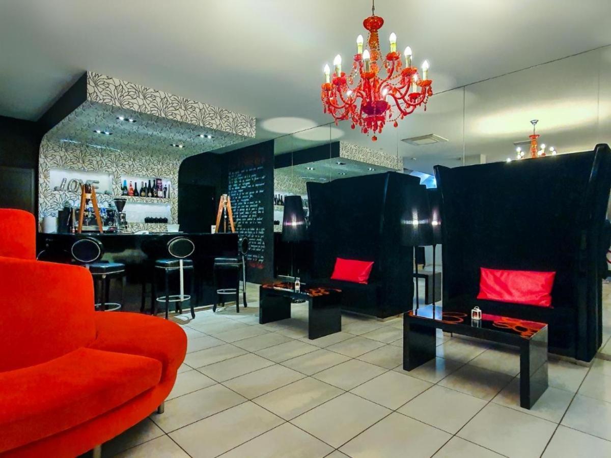 Coelho Boutique Hotel Gatteo a Mare Bagian luar foto